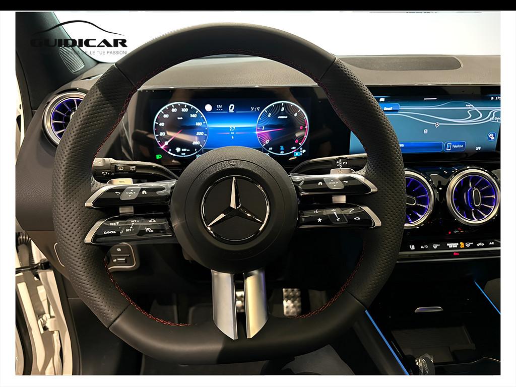 Mercedes-Benz GLA 180 d Automatic