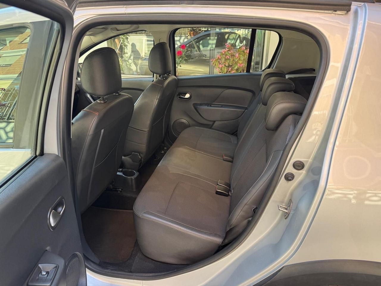 DACIA Sandero 0.9 TCe 12V GPL 90CV Speciale Brave