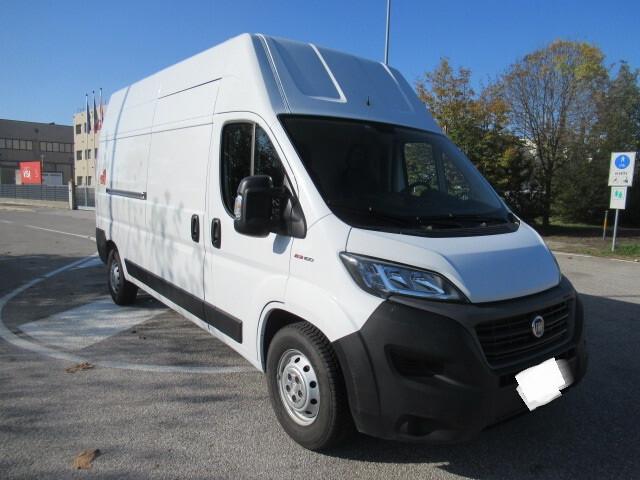 Fiat Ducato MAXI SUPERALTO con SPONDA IDRAULICA