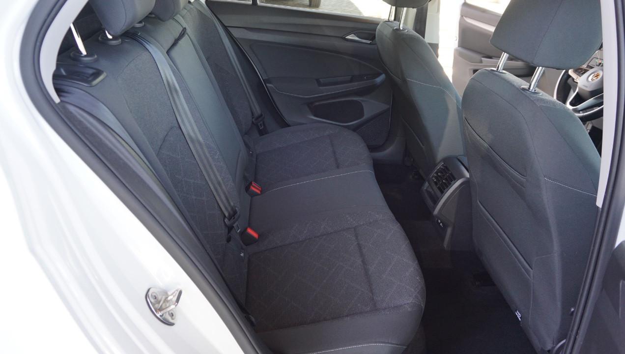 Volkswagen Golf 1.0 etsi evo Life 110cv dsg