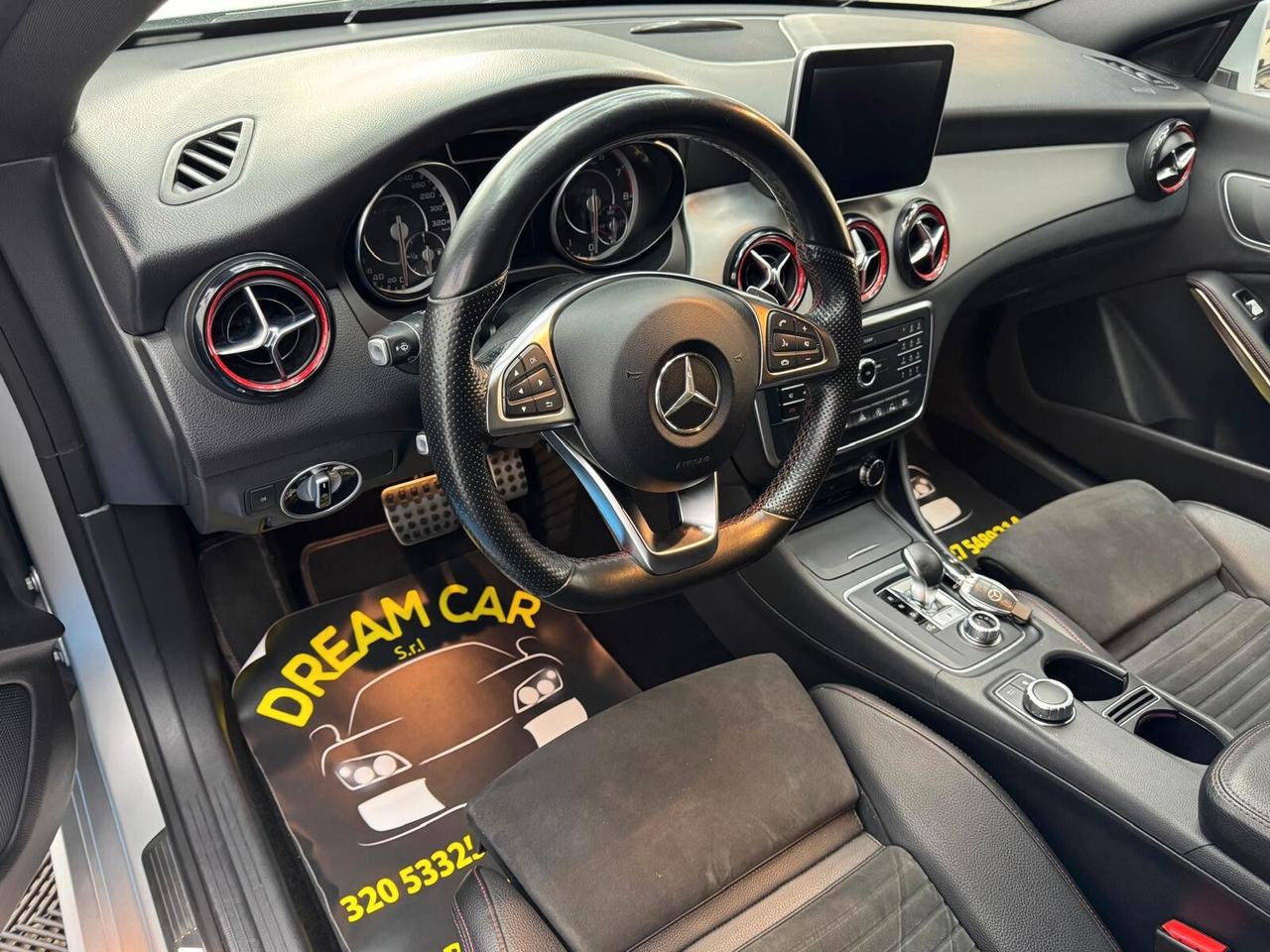 Mercedes-Benz CLA 45 AMG 381Cv