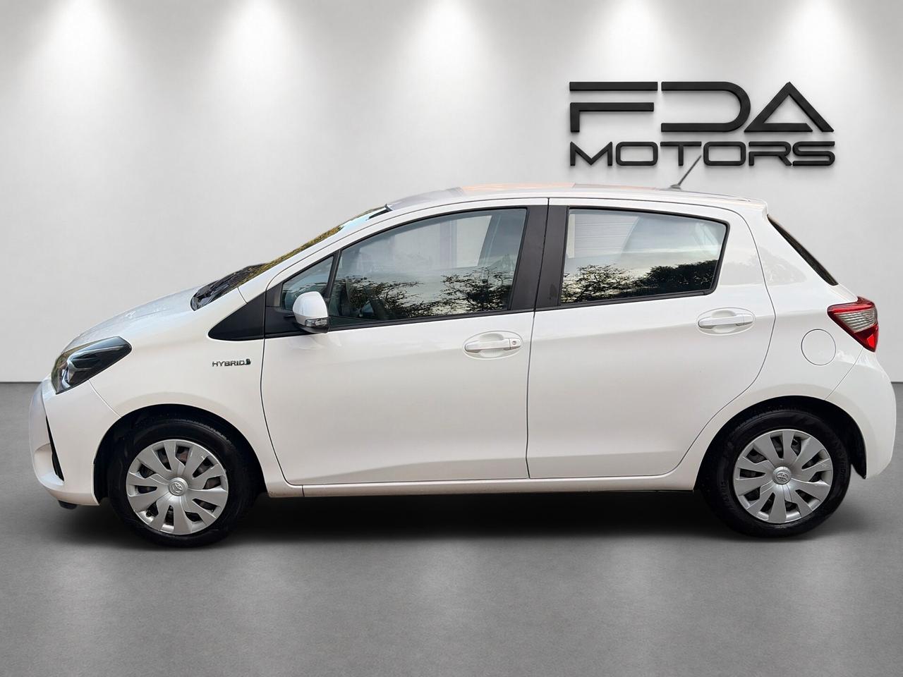 Toyota Yaris 1.5 Hybrid 5 porte Active