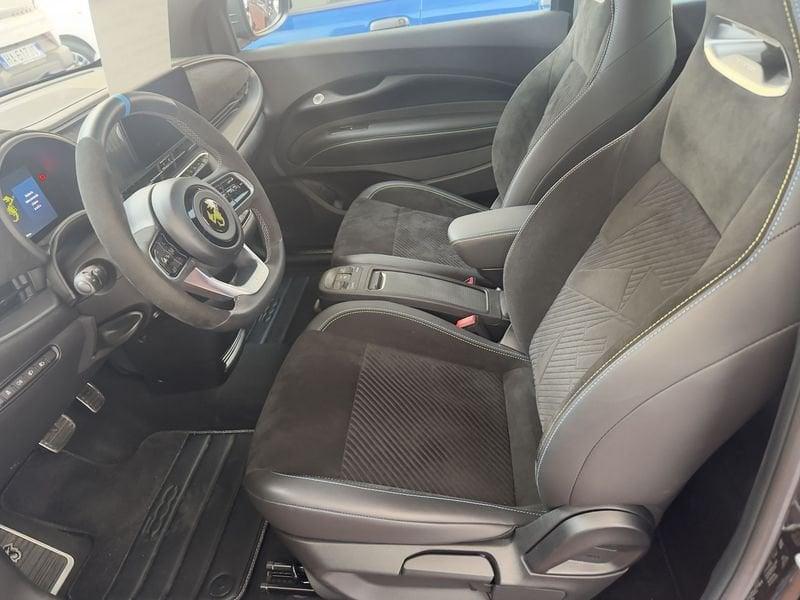 Abarth 500e TURISMO con FINANZIAMENTO