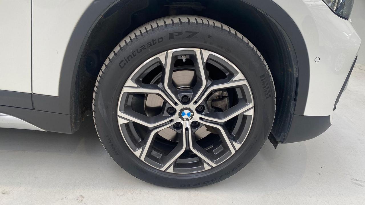 BMW X1 F48 2019 - X1 sdrive18d xLine Plus auto