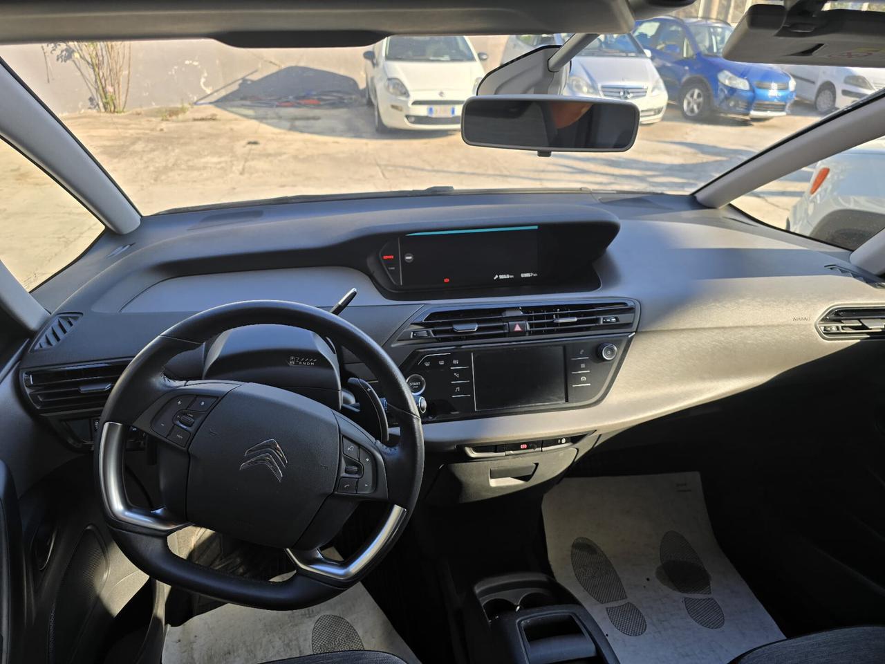 Citroen C4 BlueHDi 130 S&S EAT8 Shine