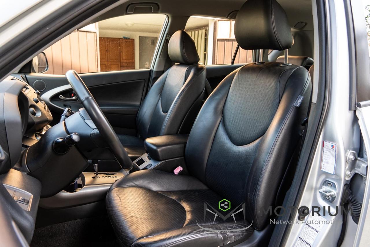 Toyota RAV4 2.0 VVT-i 16v Luxury - 74.000KM UNIPROPRIETARIO