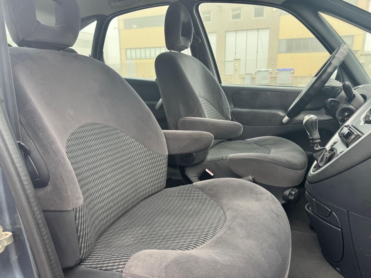 Citroen Xsara Picasso 1.6 16V Elegance. Km 129.000