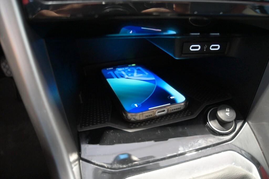 VOLKSWAGEN T-ROC 2.0 TDI 115CV SCR LIFE ( FARI LED - DIGITAL COCKPIT - ADAPTIVE CRUISE - NAVI - APP CONNECT - PARK ASSIST - TETTO BICOLORE )