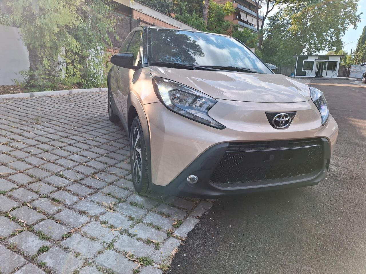 Toyota Aygo X 1.0 VVT-i 72 CV 5 porte Trend