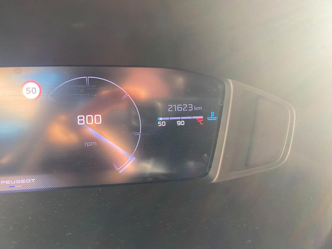 PEUGEOT 2008 1.2 puretech 100Cv s&s ALLURE