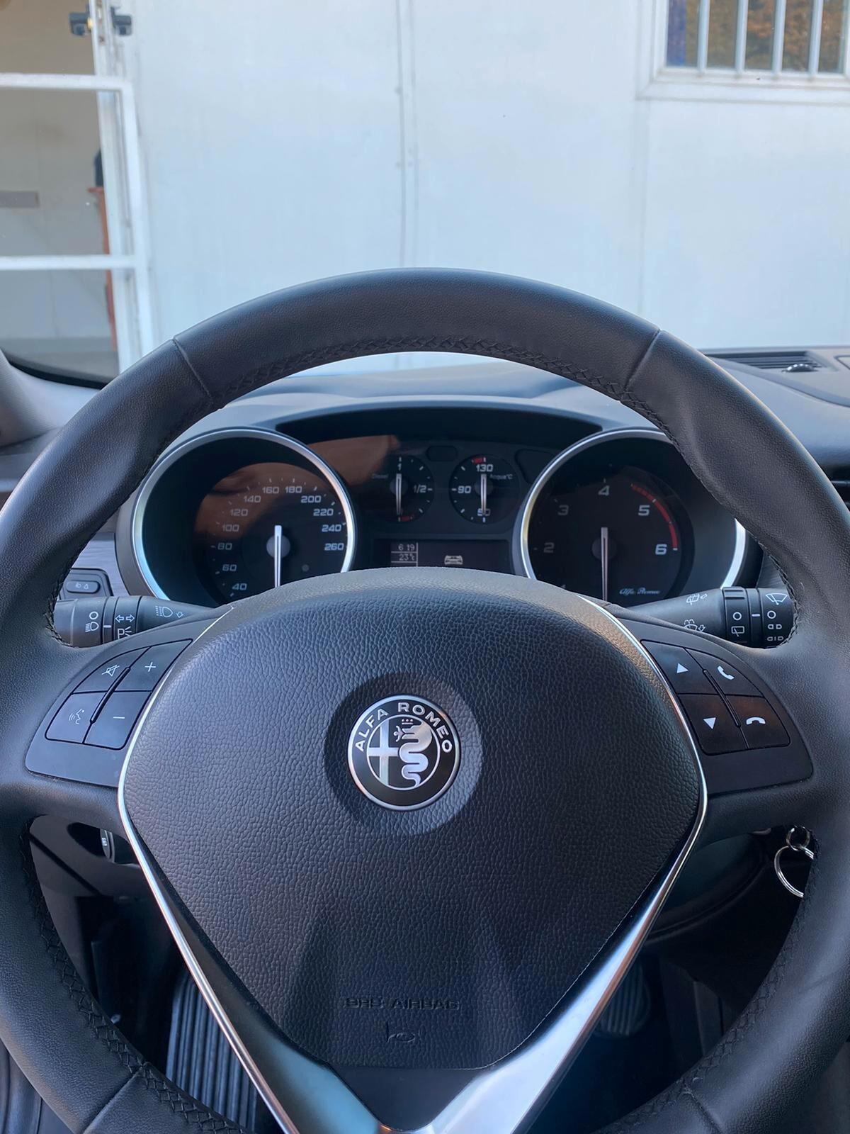 Alfa Romeo Giulietta 1.6 JTDm TCT 120 CV Business