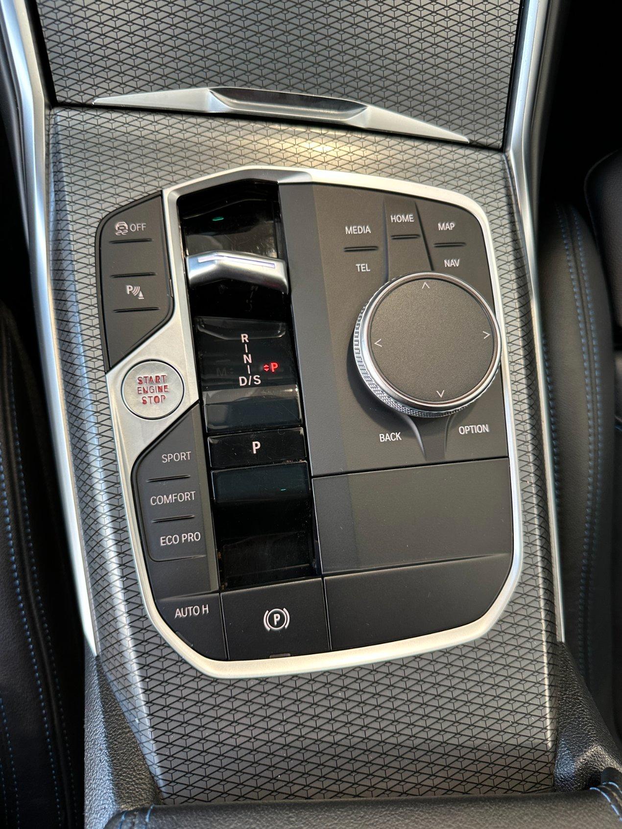 BMW 320 d Touring mhev xdrive MSport-19"-Tetto-Pelle-Carplay-Camera