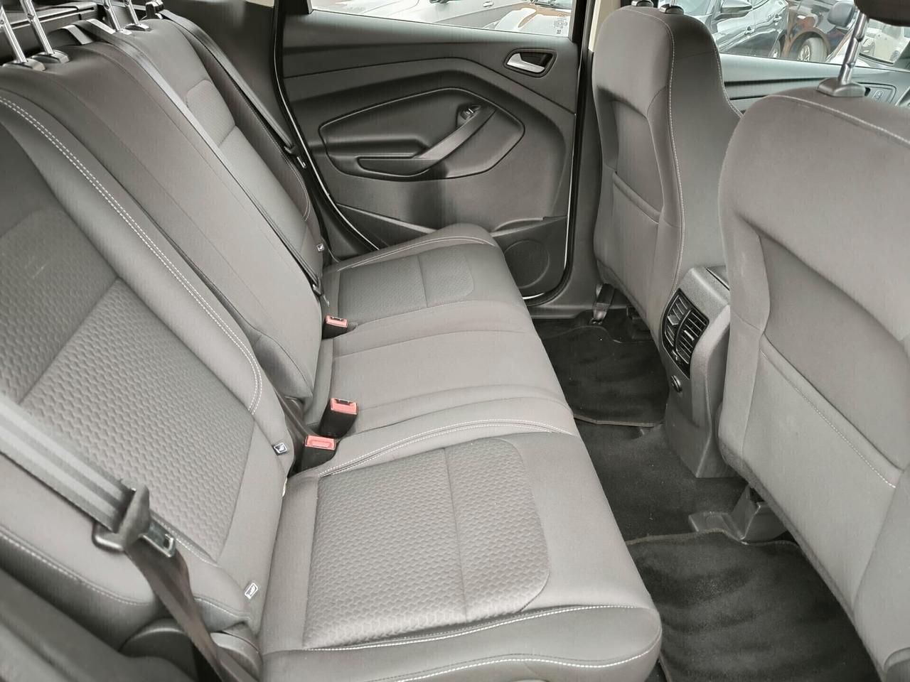 Ford Kuga 1.5 TDCI 120 CV S&S 2WD Business