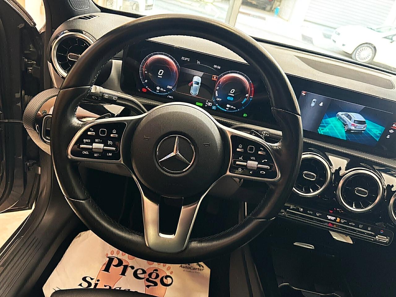 Mercedes A 250e Hybrid Sport Edition** 82mila km**