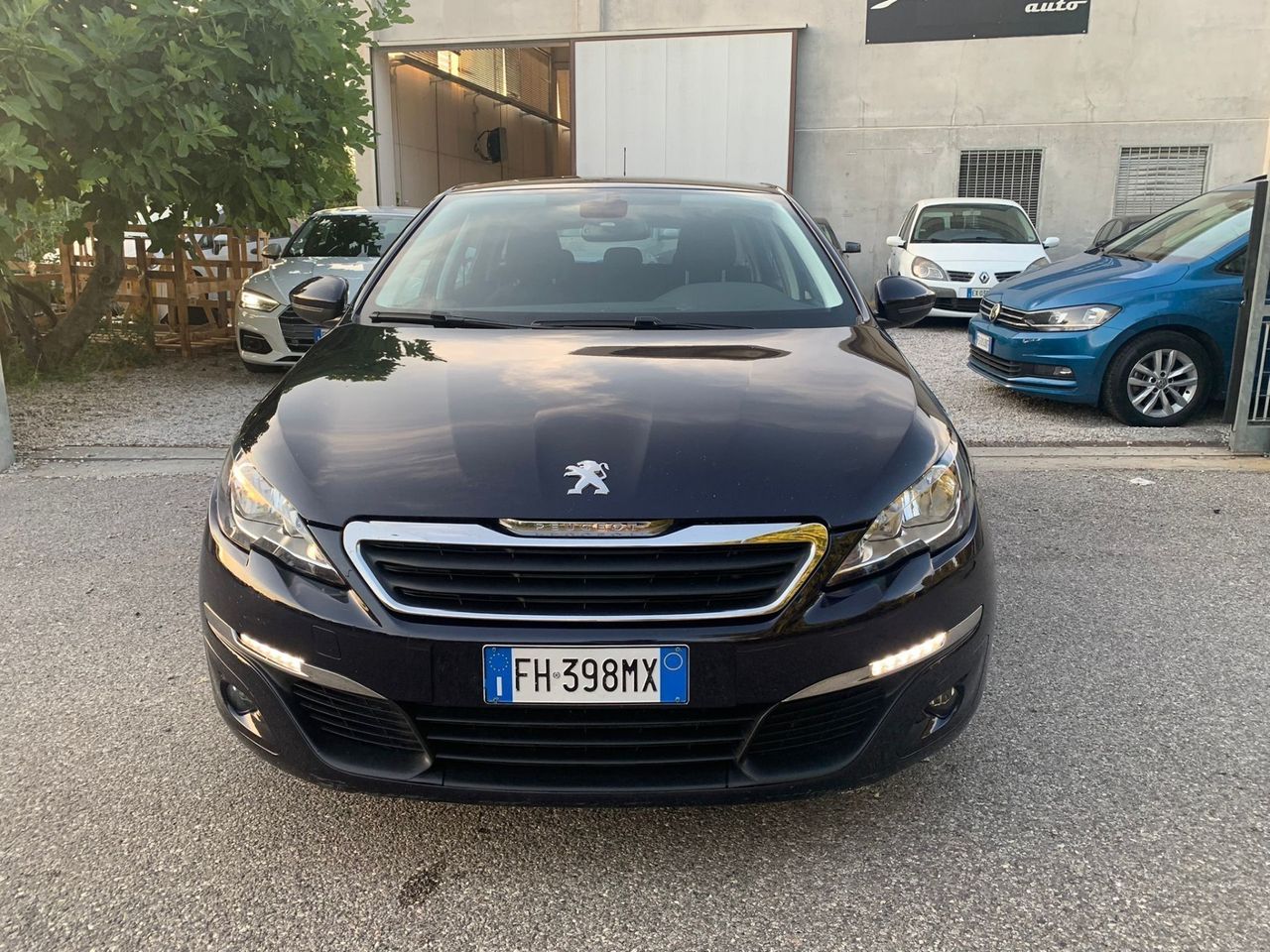 Peugeot 308 BlueHDi 120 S&S EAT6 SW Allure