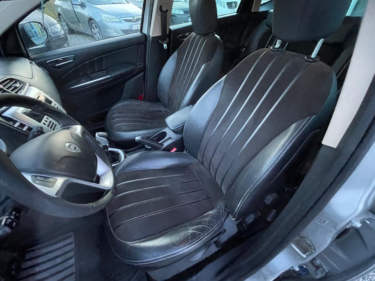Lancia Delta 1.6 MJT DPF Platino