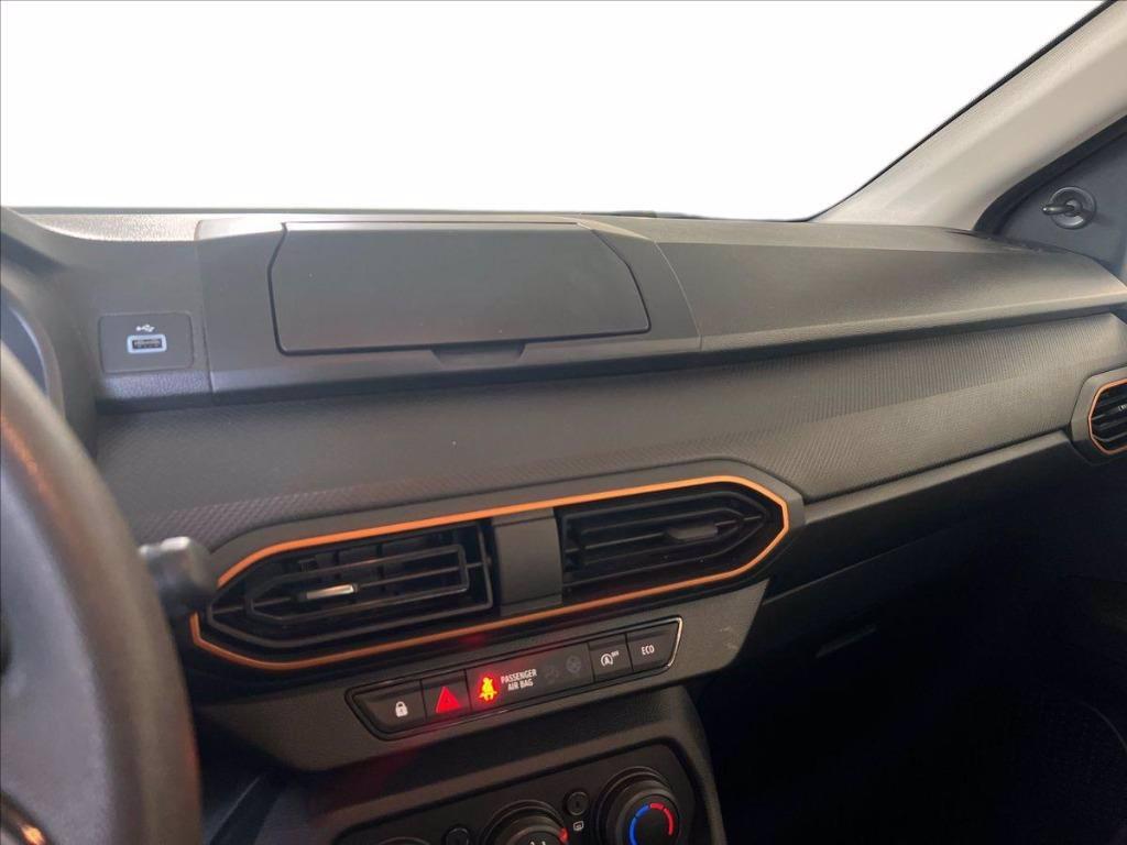 DACIA Sandero Stepway 1.0 tce Essential Eco-g 100cv del 2022