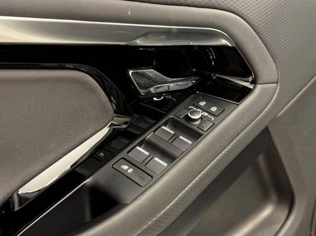 Land Rover Range Rover Evoque 2.0d i4 R-Dynamic fwd 163cv