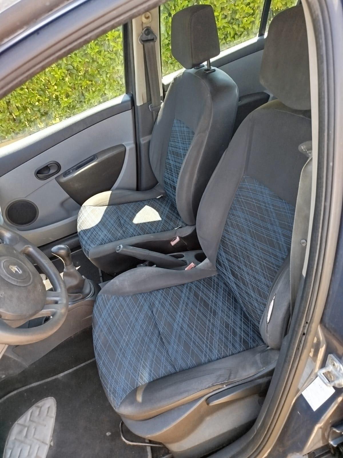 Renault Clio 1.2 16V 5 porte Dynamique