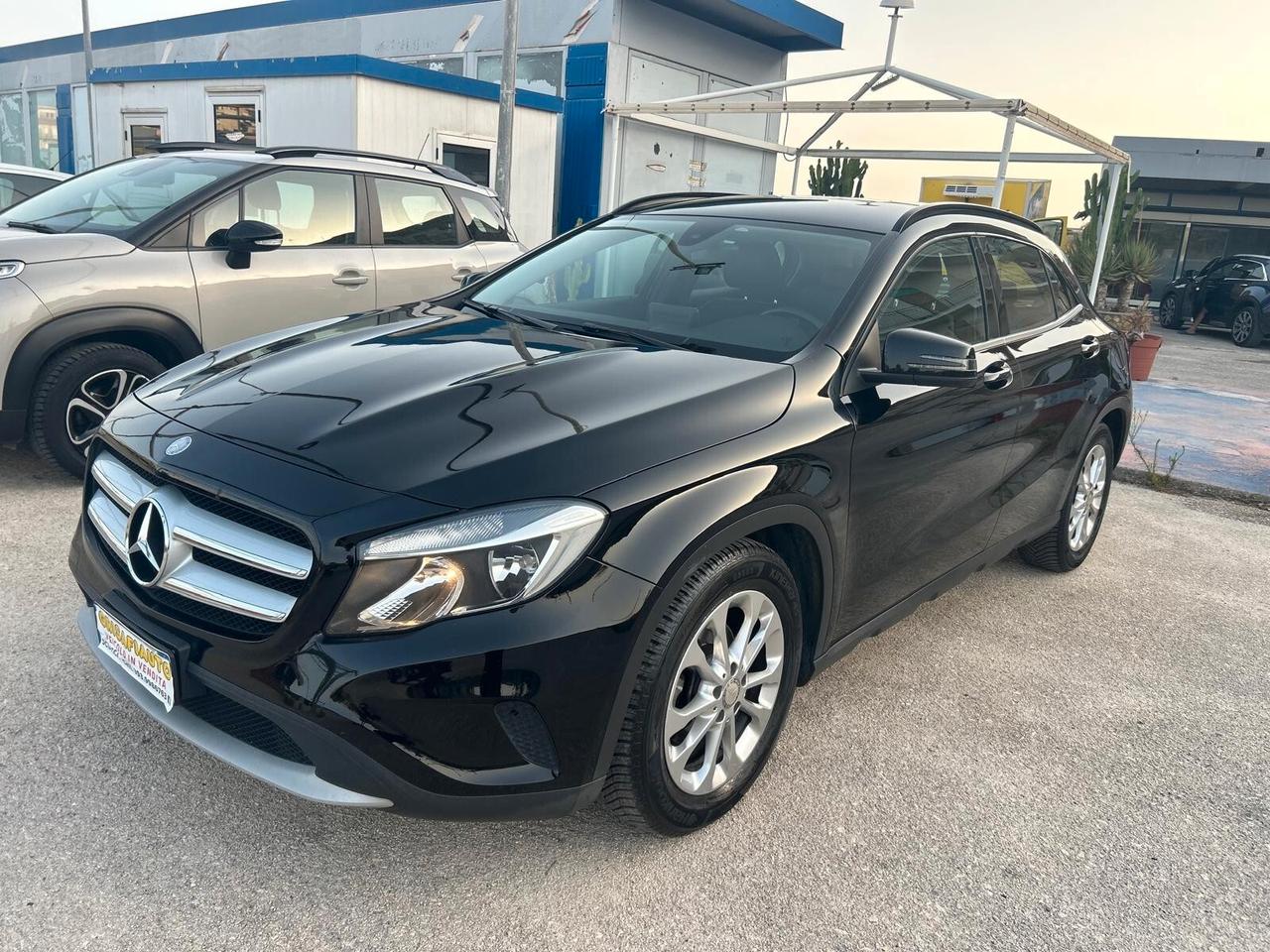 Mercedes-benz GLA 180 d Business