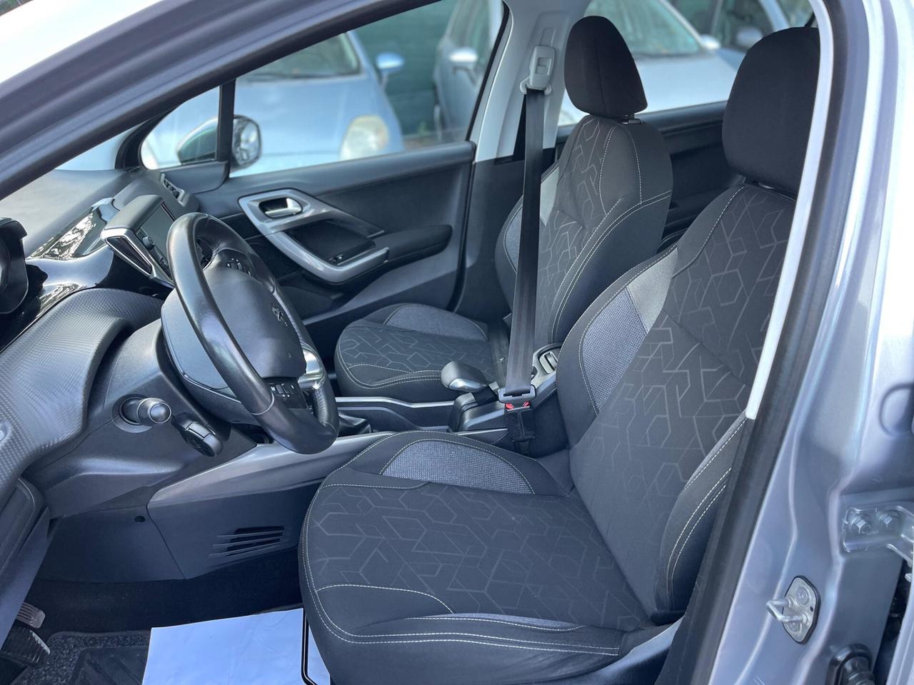 Peugeot 2008 PureTech 82 Allure 2018