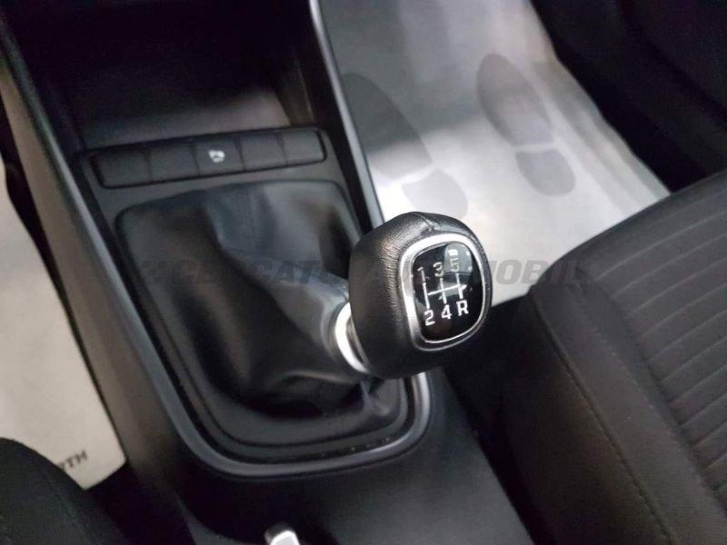 Hyundai i20 i20 1.2 Connectline Exterior Pack Gpl