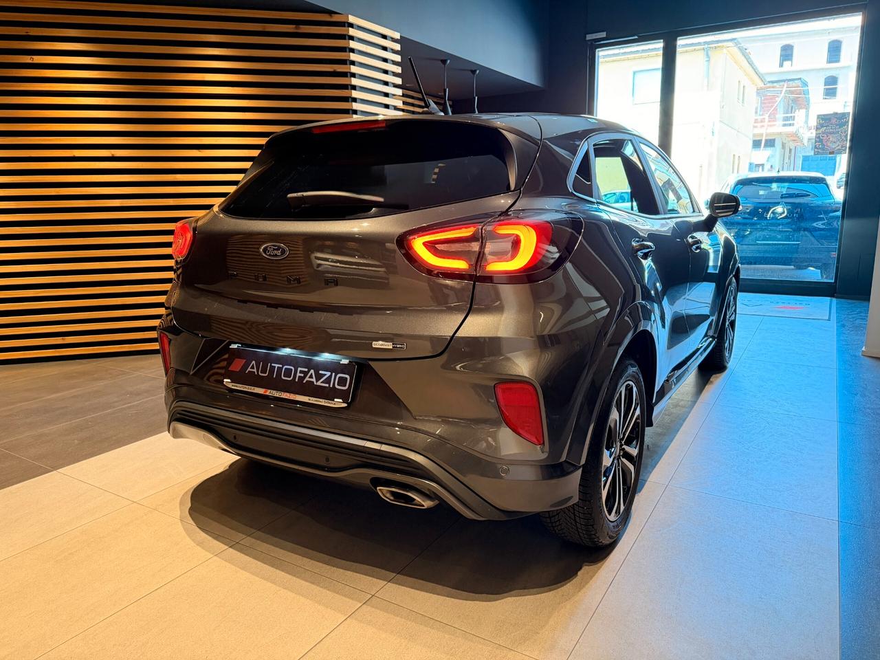 Ford Puma 1.0 EcoBoost Hybrid 125 CV S&S ST-Line