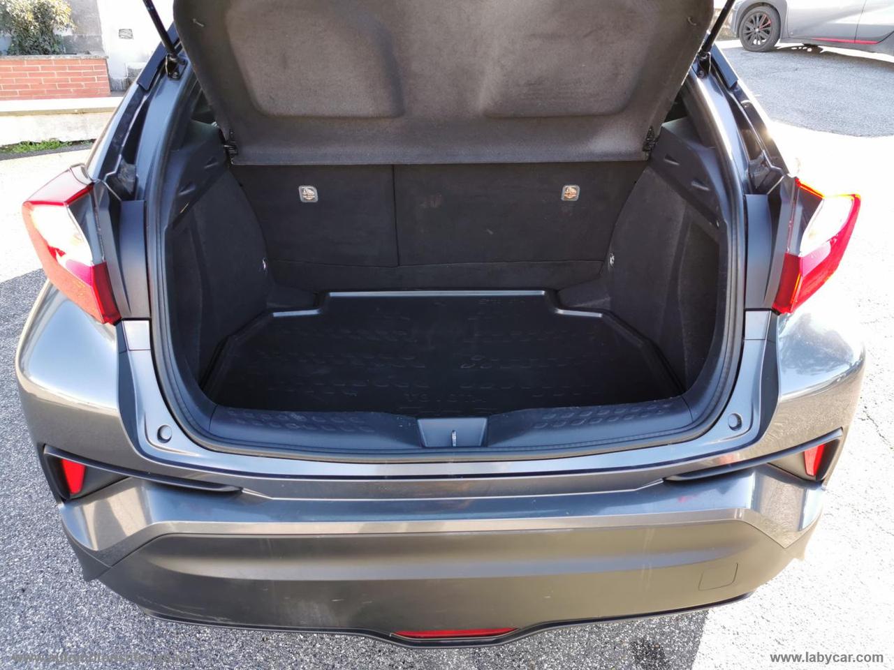 TOYOTA C-HR 1.8 Hybrid E-CVT Business RATE AUTO MOTO SCOOTER