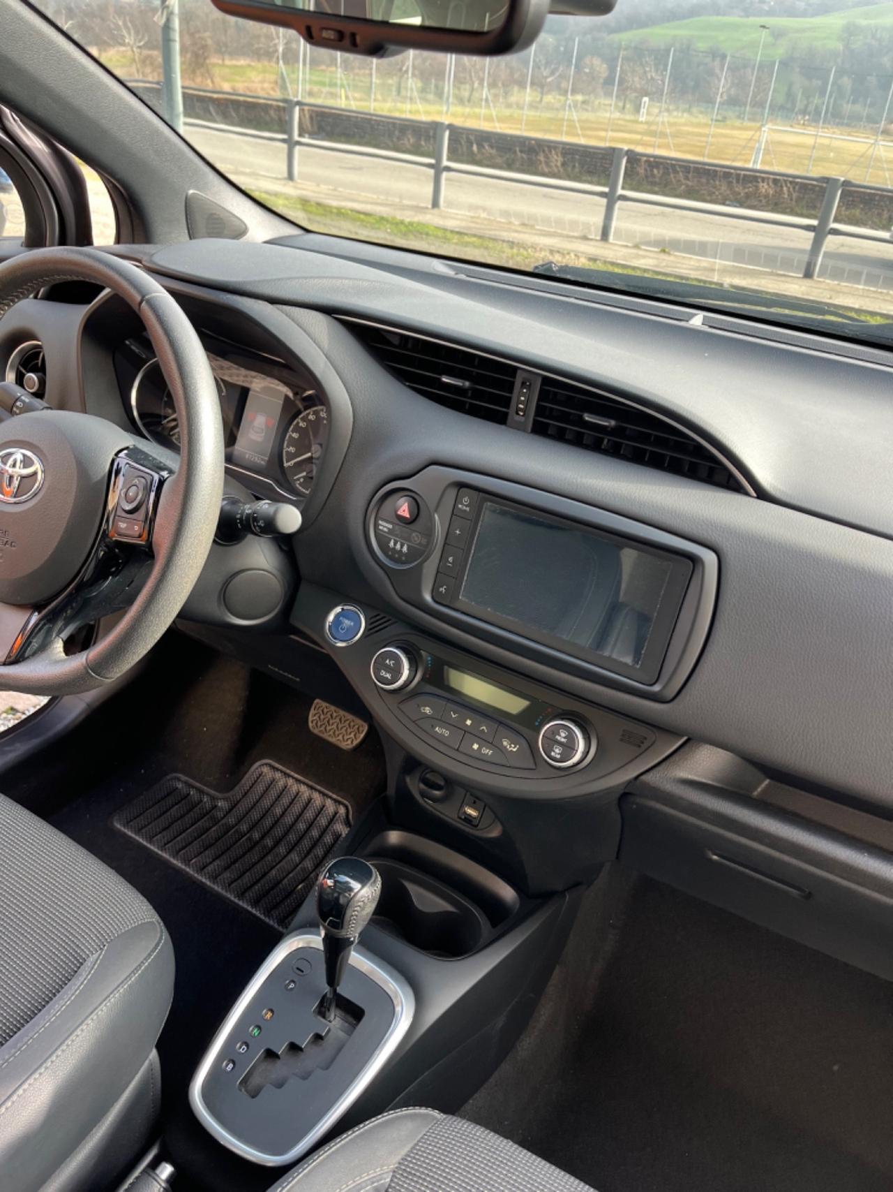 Toyota Yaris 1.5 Hybrid 5 porte Style