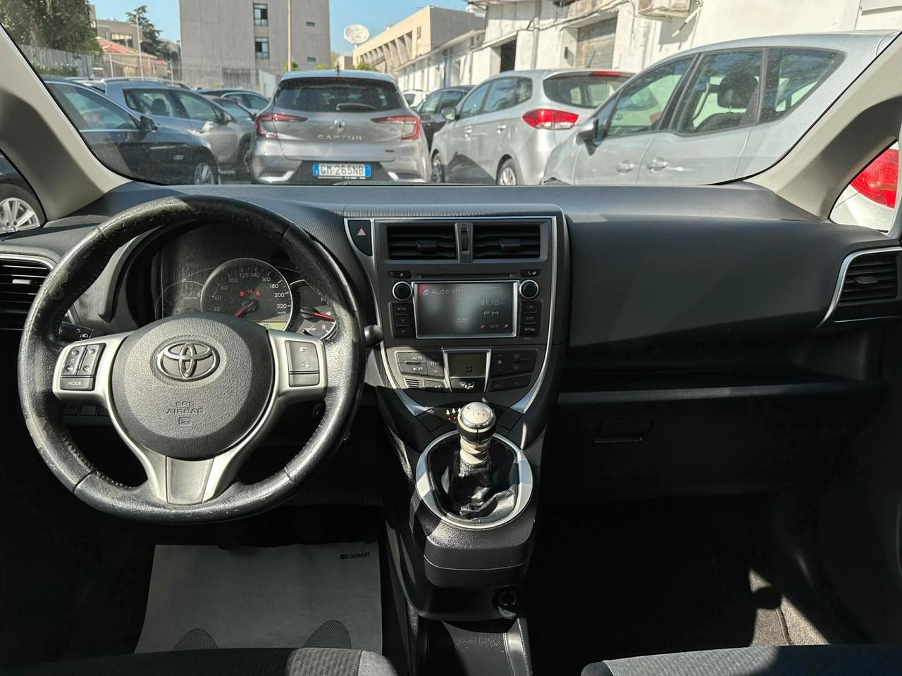 Toyota Verso-S 1.3 MT Lounge