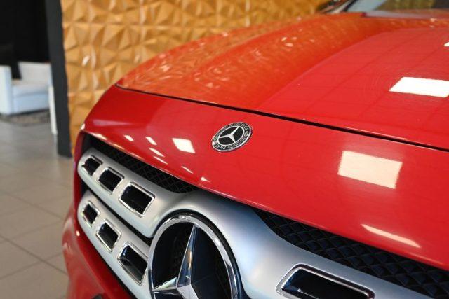 MERCEDES-BENZ GLA 200 PREMIUM AMG AUTO TETTO CAM PELLE LED 19"STRAFULL!!