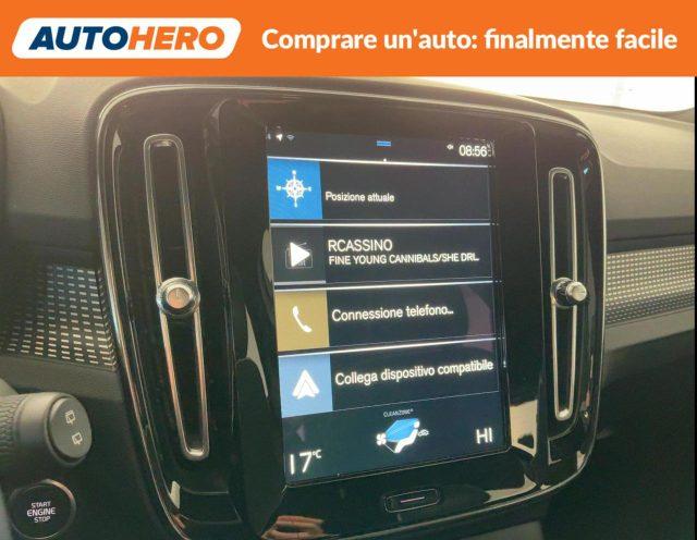 VOLVO XC40 T5 Recharge Plug-in Hybrid R-design