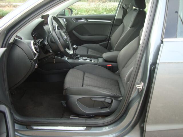 Audi A3 SPB 1.6 TDI 105 CV (ADATTA PER NEOPATENTATI)