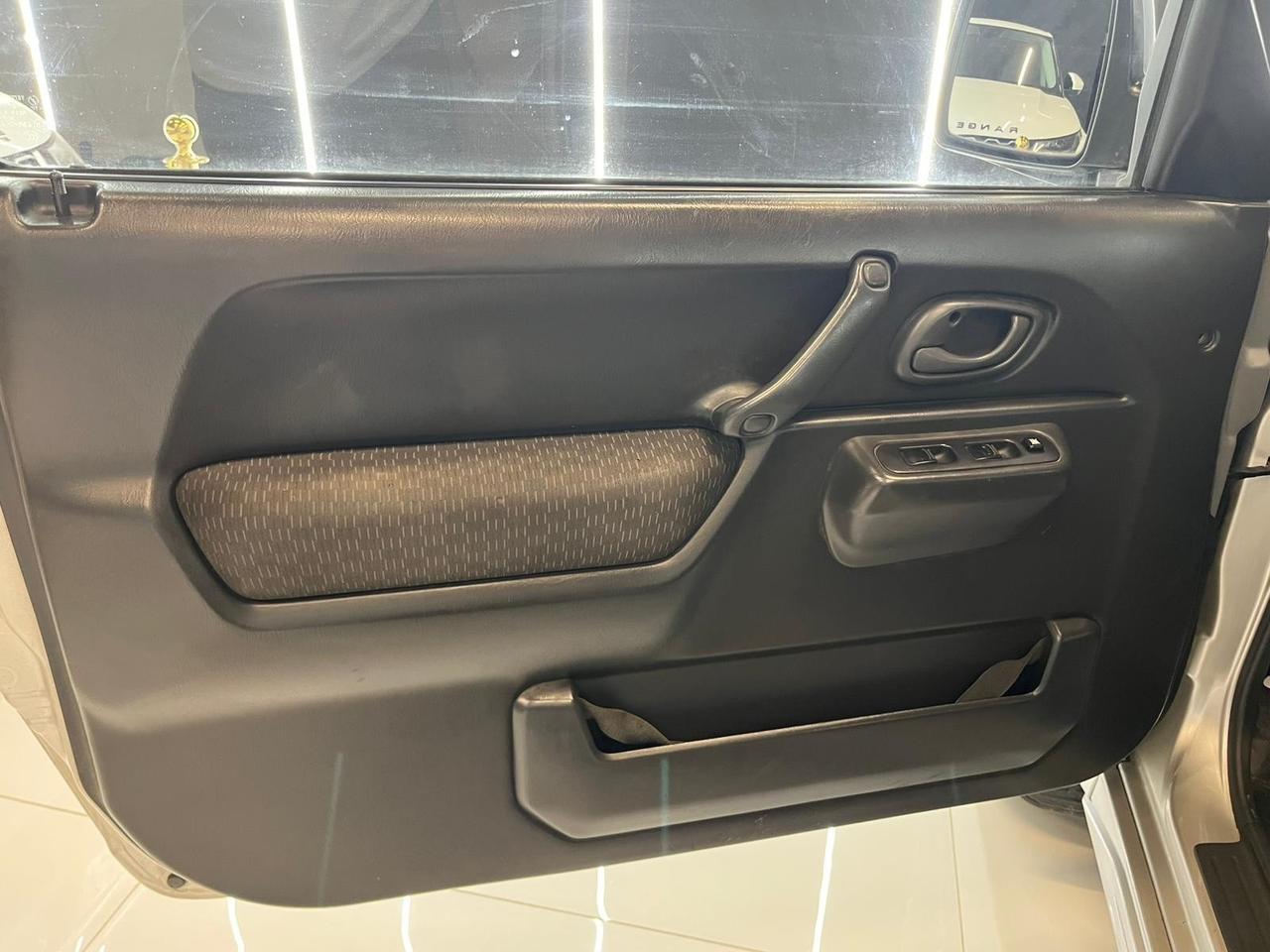 Suzuki Jimny 1.5 DDiS cat 4WD 65Cv OK NEOPATENTATI