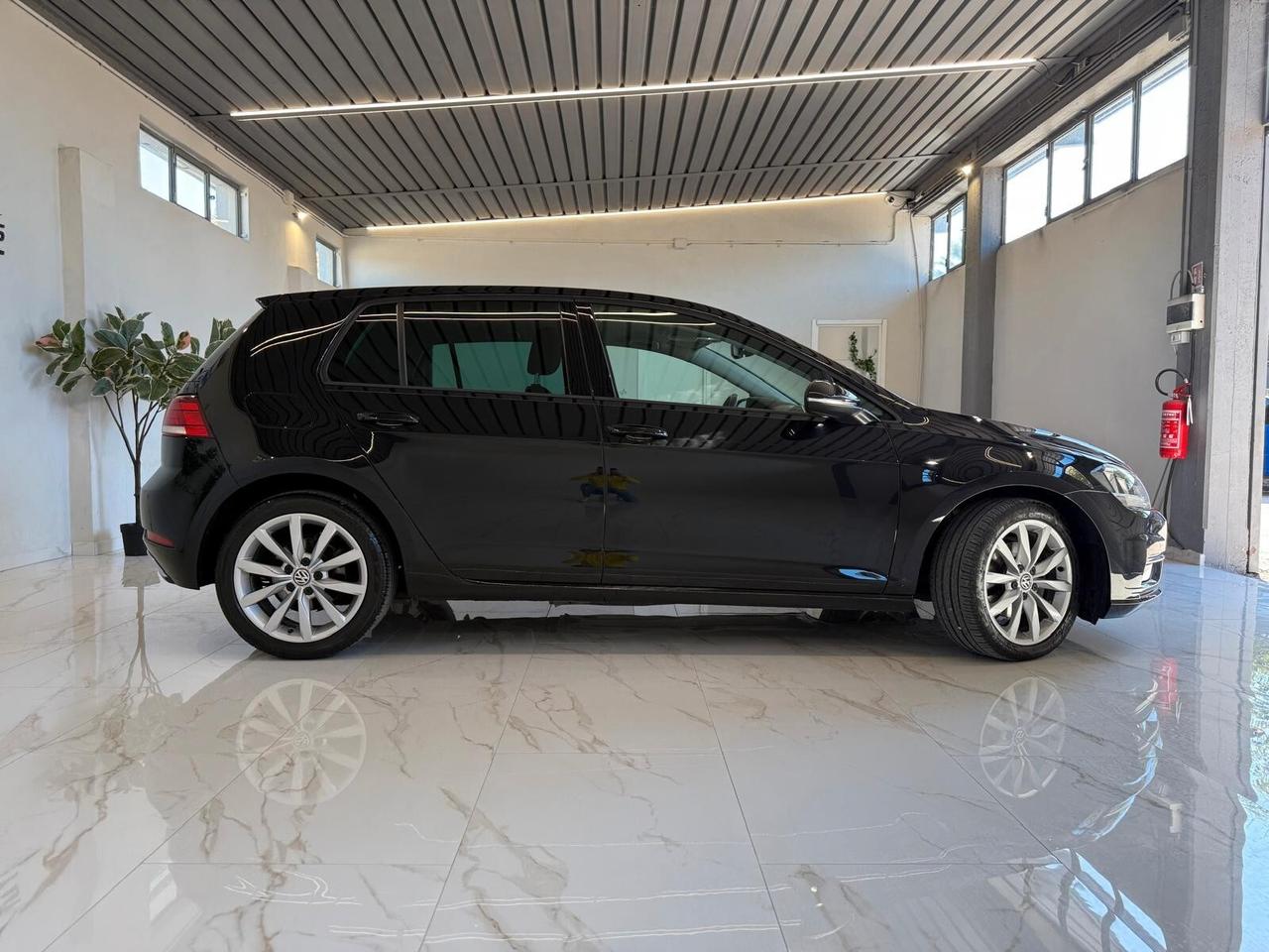 Volkswagen Golf 1.6 TDI 115 CV DSG 5p. Highline BlueMotion Technology