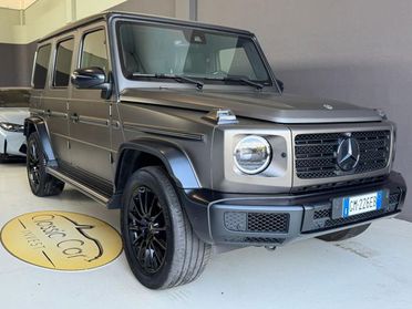 MERCEDES-BENZ G 400 d S.W. AMG Line COLORE MAGNUS GREY - FULL