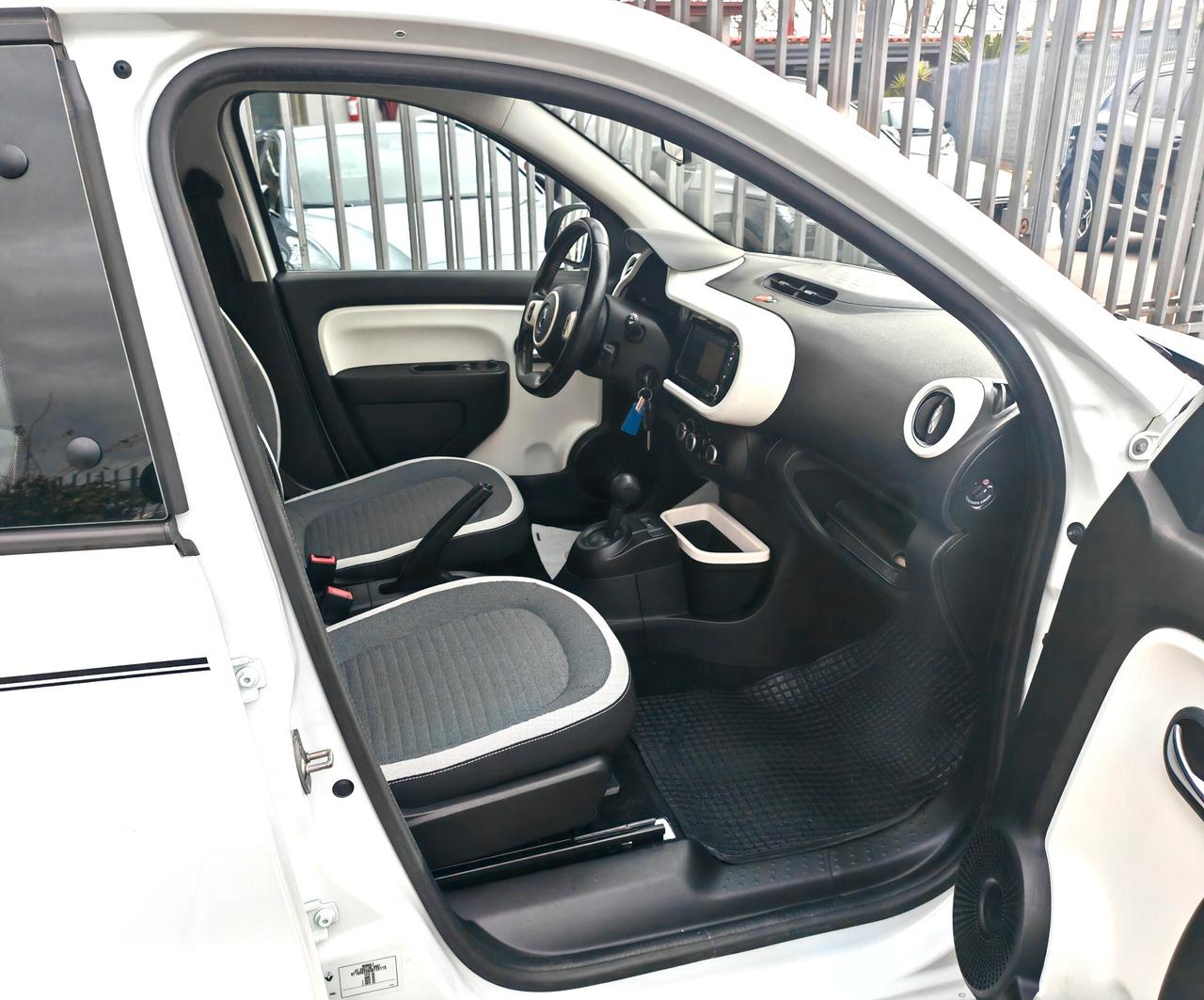 Renault Twingo TCe 90 CV EDC Lovely