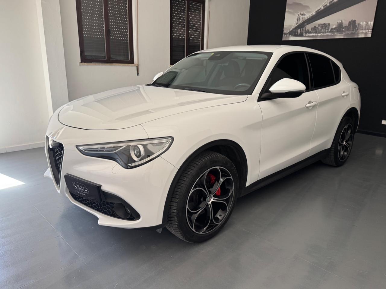 Alfa Romeo Stelvio 2.2 Turbodiesel 180 CV AT8 Q4