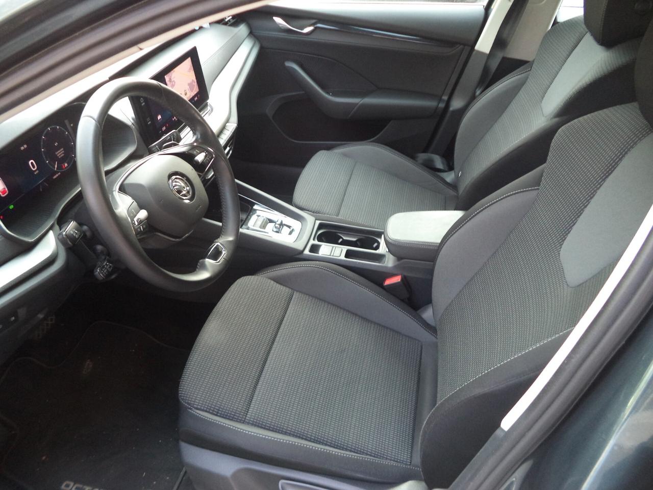 Skoda Octavia 2.0 TDI EVO SCR 150 CV DSG Wagon Executive