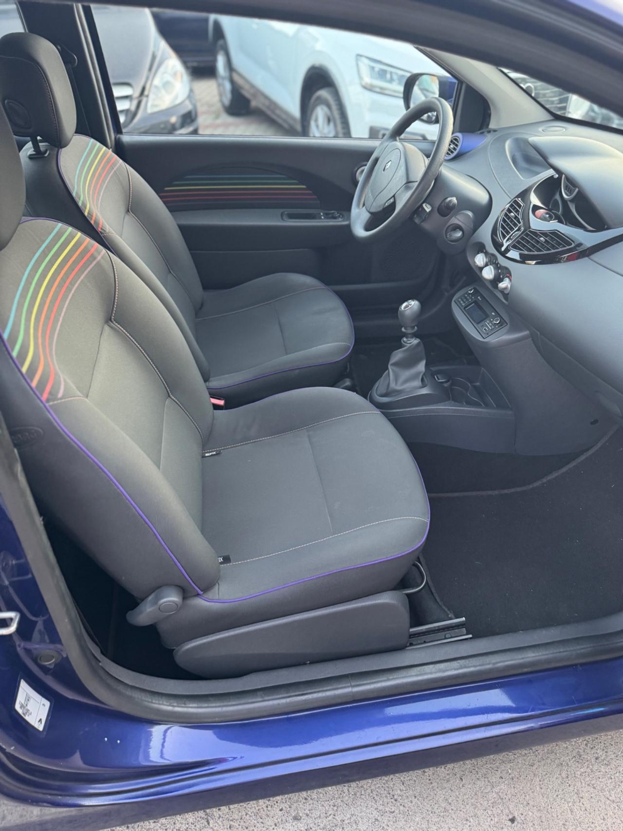 Renault Twingo 1.2 16V Night&Day