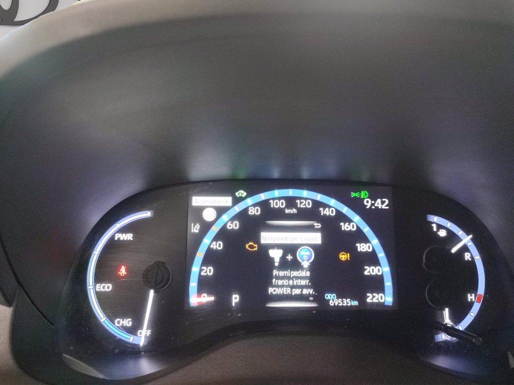 TOYOTA Yaris cross 1.5h business fwd 116cv e-cvt del 2022