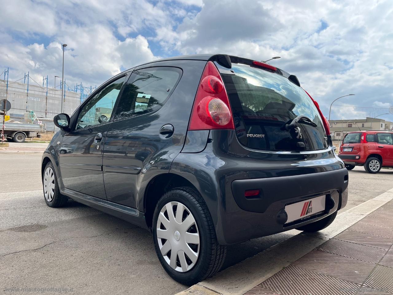 PEUGEOT 107 1.0 68 CV 5p. Urban Move