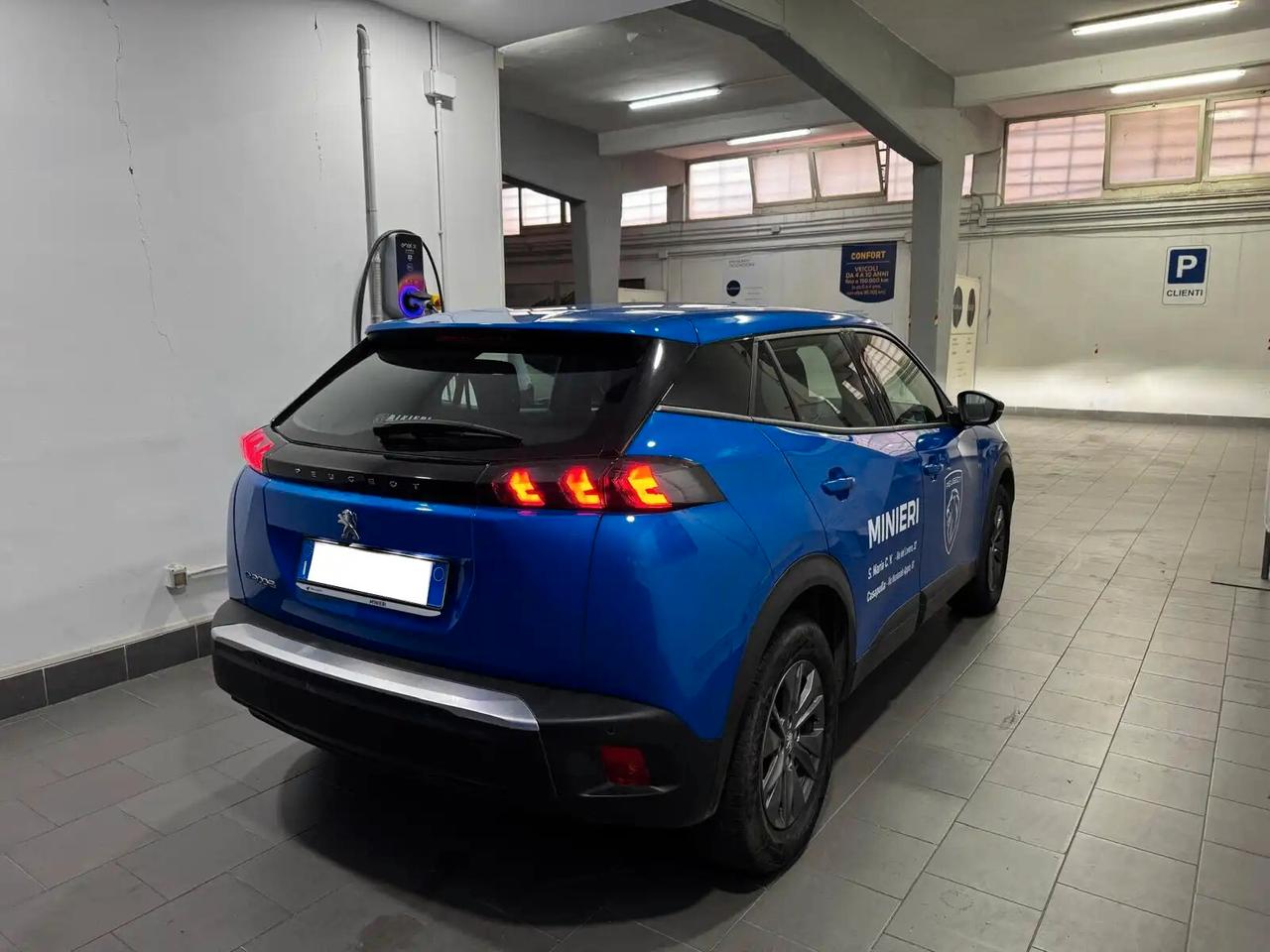 Peugeot 2008 elettrica 136 CV Active