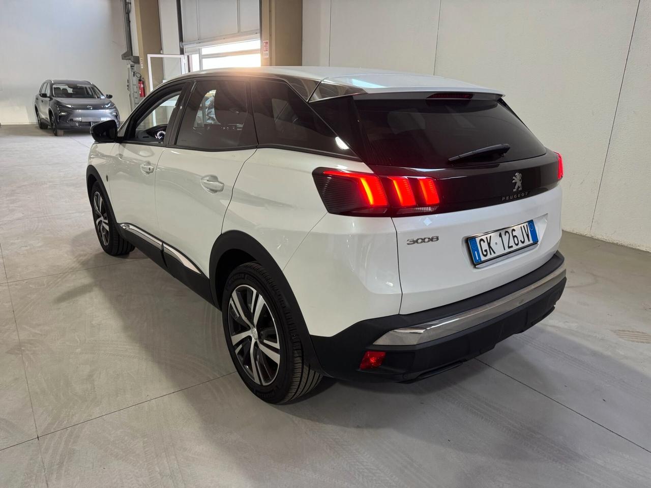 Peugeot 3008 BlueHDi 130 S&S Active Pack 2022 - PARI AL NUOVO