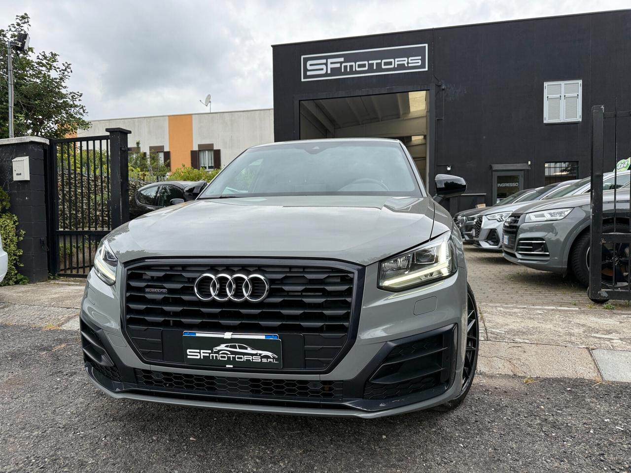 Audi Q2 40 TFSI S tronic Identity Black S Line QUATTRO