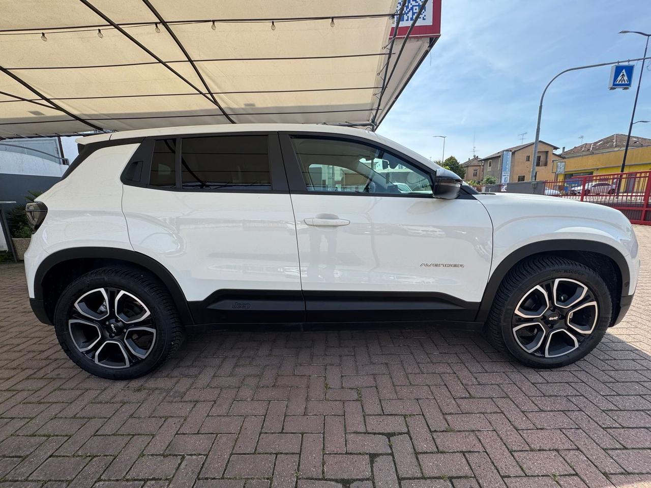 Jeep Avenger Summit 1.2 GSE T3 #10907