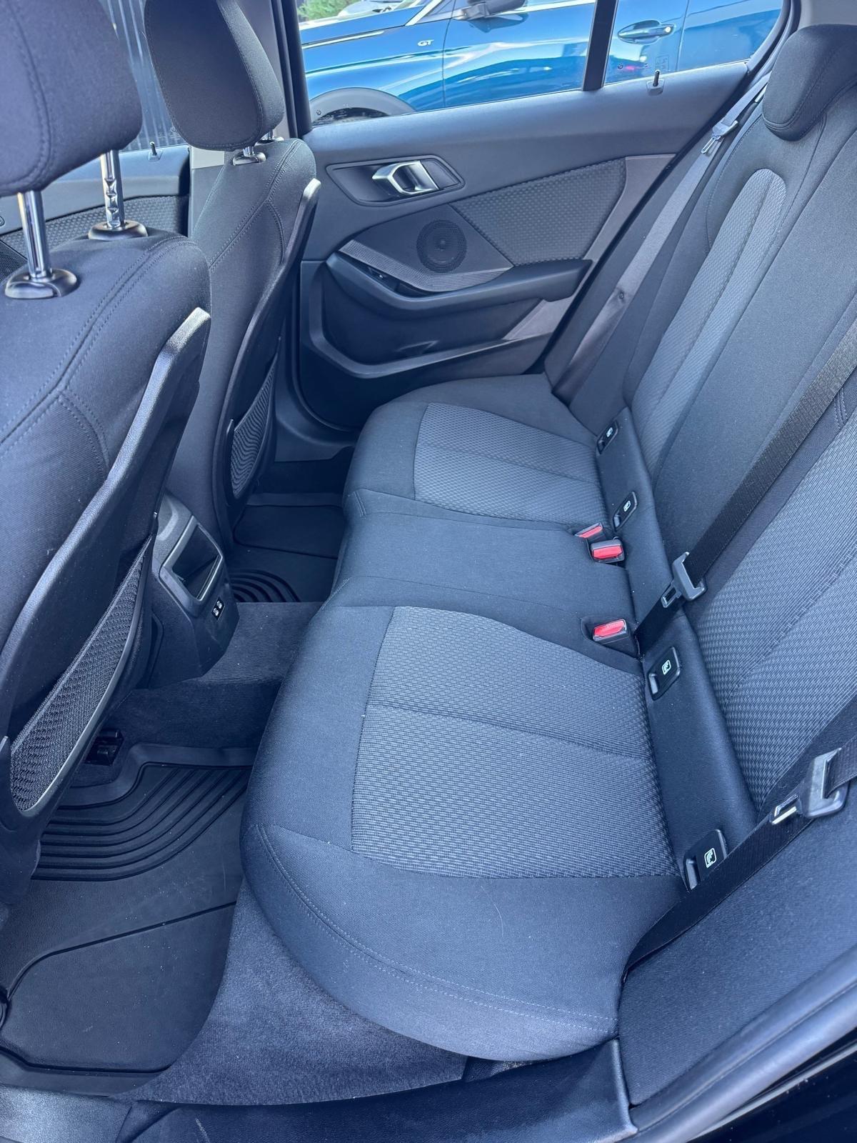 Bmw 116 116d 5p. Advantage