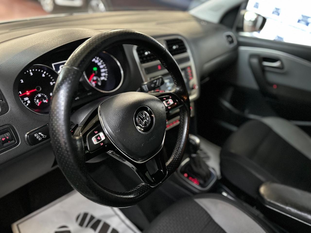 Volkswagen Polo Cross 1.4 TDI/automatico/2016