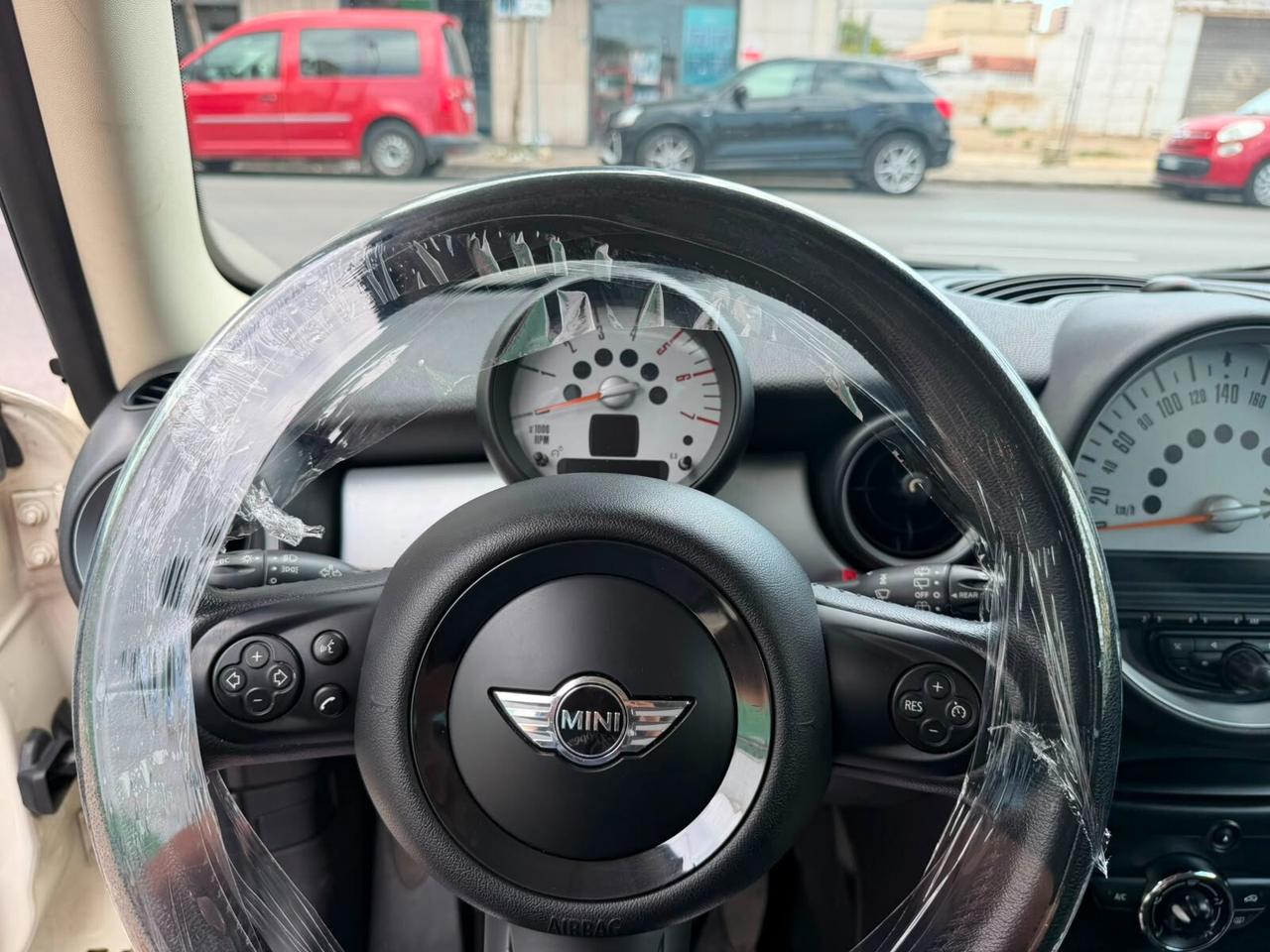 Mini 1.6 16V One D