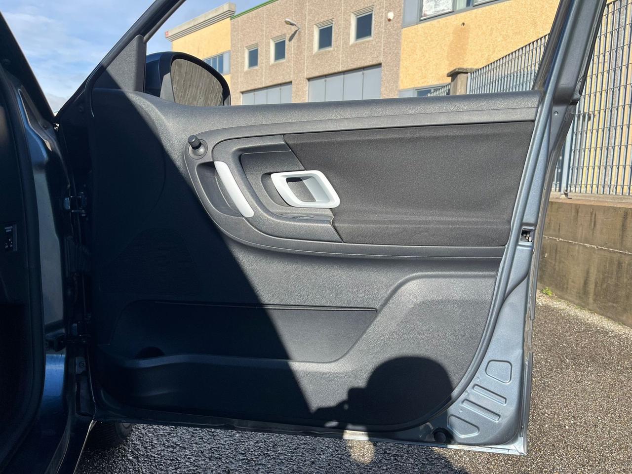 Skoda Fabia 1.2 benzina 12V 70CV 5p. Style